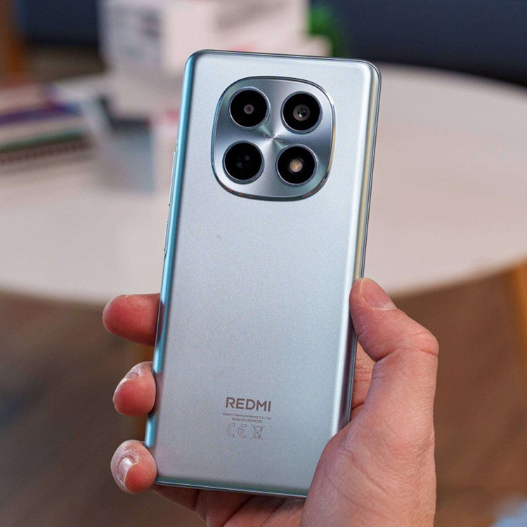 گوشی موبایل شیائومی مدل Redmi Note 15 4G دو سیم کارت ظرفیت 256 گیگابایت و رم 8 گیگابایت - به همراه 2 عدد کاور و 2 عدد محافظ صفحه نمایش