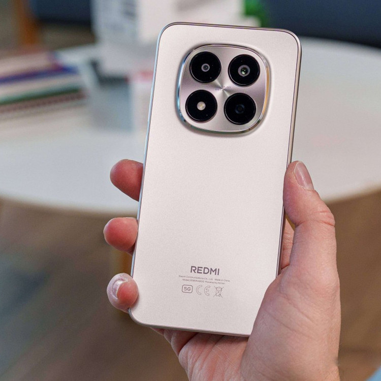گوشی موبایل شیائومی مدل Redmi Note 15 Pro 5G دو سیم کارت ظرفیت 256 گیگابایت و رم 12 گیگابایت به همراه پاوربانک 33 وات شیائومی مدل PB2030MI ظرفیت 20000 میلی آمپر ساعت