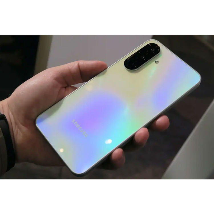 گوشی موبایل سامسونگ مدل Galaxy A36 دو سیم کارت ظرفیت 256 گیگابایت و رم 8 گیگابایت - ویتنام - به همراه شارژر 45 وات سامسونگ، 2 عدد قاب و 1 عدد محافظ صفحه نمایش