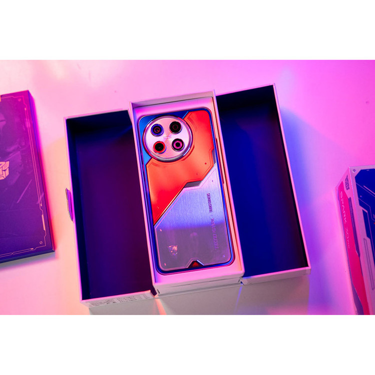گوشی موبایل تکنو مدل Spark 30 Pro Optimus Prime Limited Edition دو سیم کارت ظرفیت 256 گیگابایت و رم 8 گیگابایت