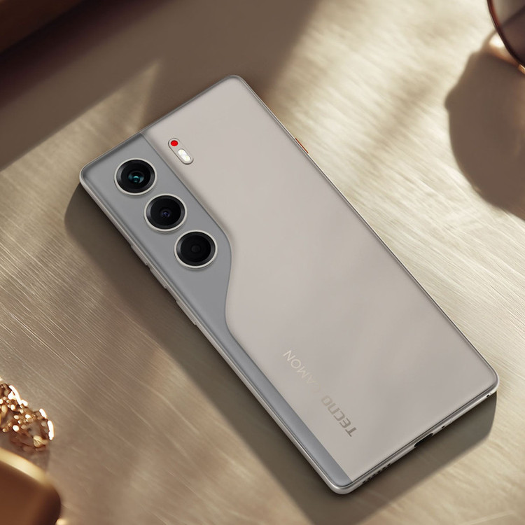 گوشی موبایل تکنو مدل Camon 40 دو سیم کارت ظرفیت 256 گیگابایت و رم 8 گیگابایت
