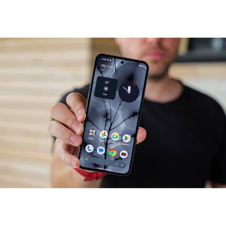 گوشی موبایل ناتینگ مدل Phone 2 دو سیم کارت ظرفیت 512 گیگابایت و رم 12 گیگابایت