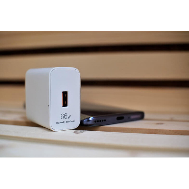 گوشی موبایل هوآوی مدل nova 8i دو سیم کارت ظرفیت 128 گیگابایت و رم 8 گیگابایت به همراه مچبند هوشمند هوآوی مدل Band 6