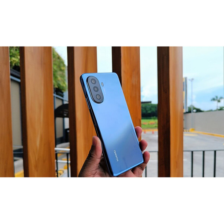 گوشی موبایل هوآوی مدل nova Y70 دو سیم کارت ظرفیت 128 گیگابایت و رم 4 گیگابایت