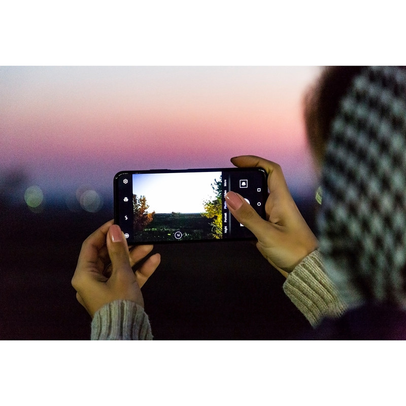 گوشی موبایل هوآوی مدل Y9s STK-L21 دو سیم کارت ظرفیت 128 گیگابایت به همراه هدفون هوآوی مدل FreeLace